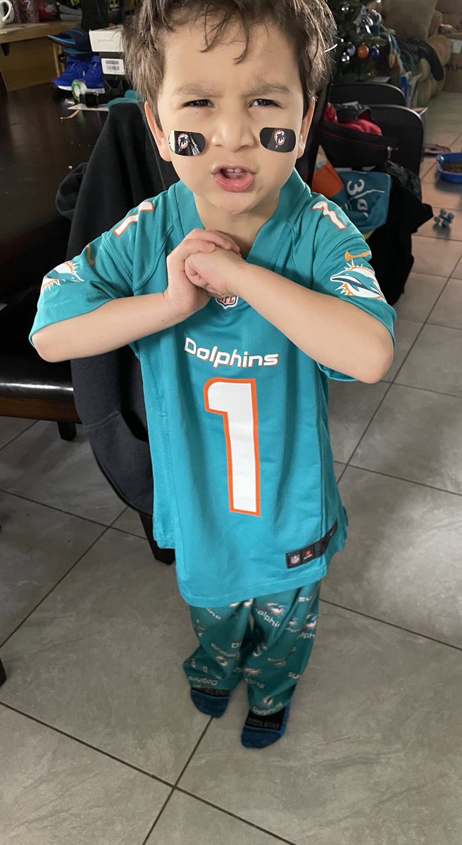 Dolphins Liam #FinsUp 🐬🏈 tweet media