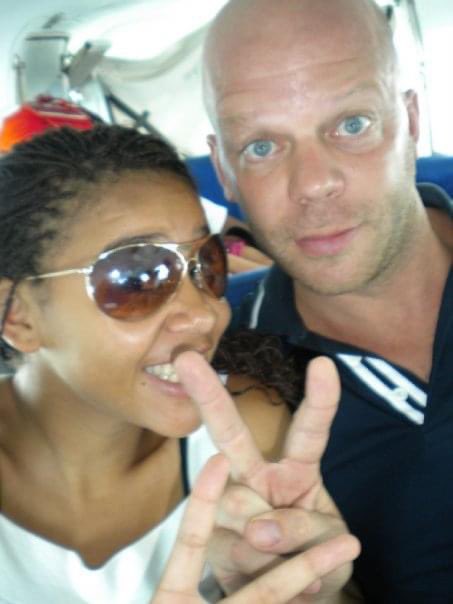 At this point i don’t have any friends () so I went with my dad to go meet her. (Nervous)