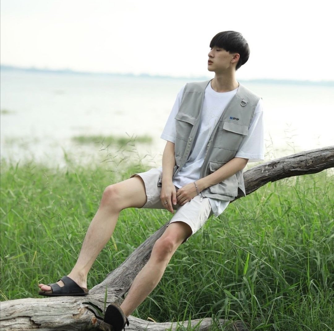 ─ • ᴋᴀɴᴄʜɪsᴀ tweet media