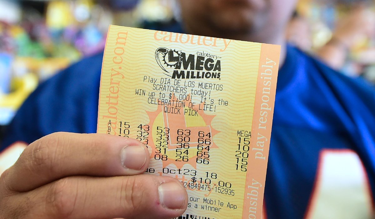 Mega Millions jackpot jumps to $376 million, Powerball’s top prize is $341 million. How winners can protect their windfall https://t.co/Al04XOzVP6 #StockMarket https://t.co/IgskeIADkT