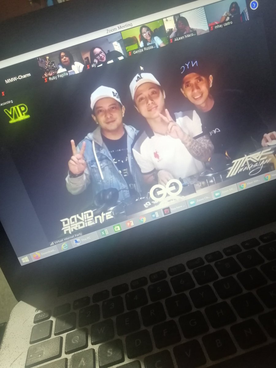 MMWcharm's tweet photo. LAST VIP FOR 2020. SEE YOU NEXT  YEAR #DaRheMarkable .Thank you boss @marcmarasigan 🥰😍🥰 https://t.co/t2acYk3EsU