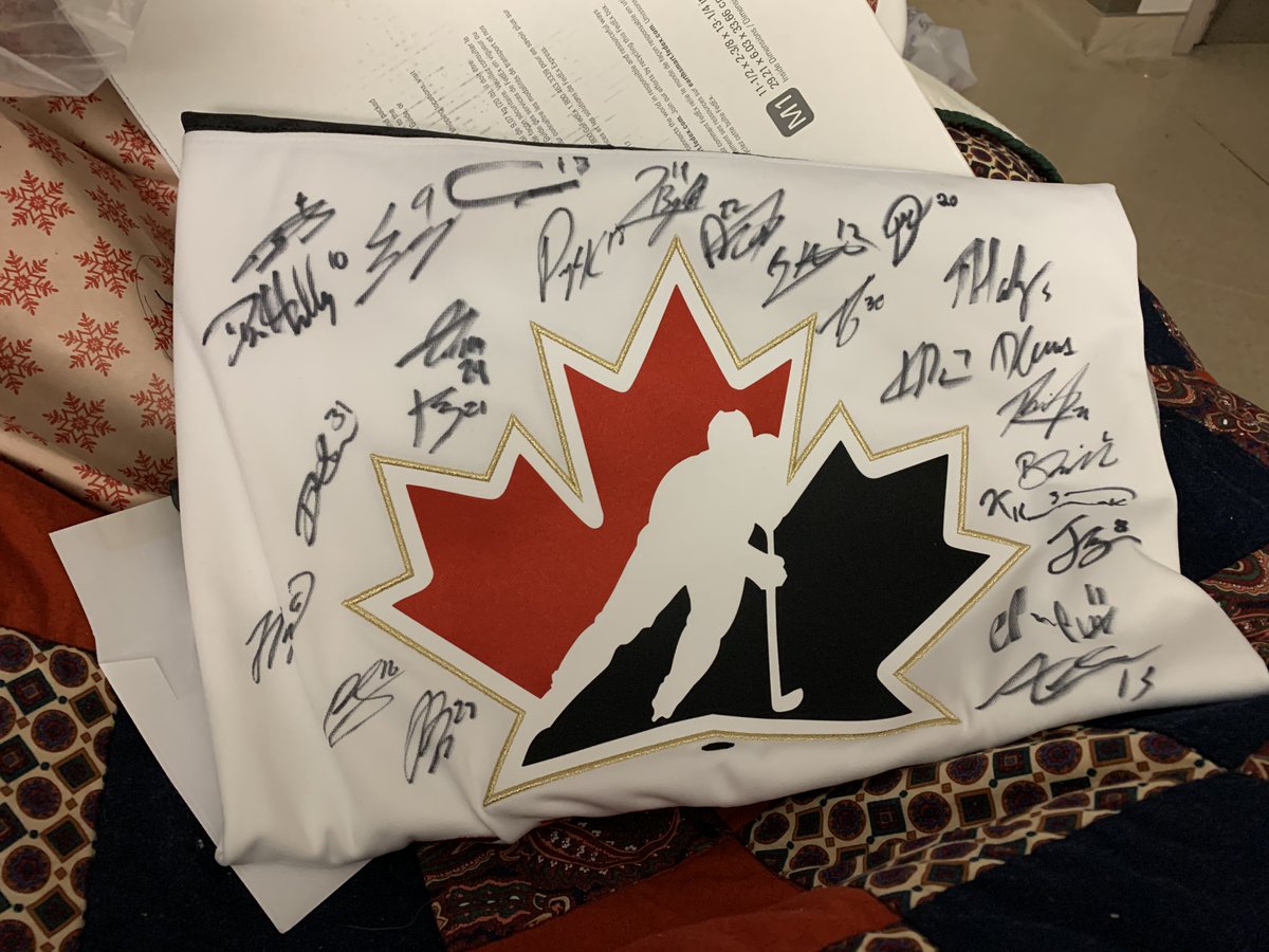 Imagine my surprise, when up to my room comes a beautiful white team Canada jersey, signed by the ENTIRE  #WorldJuniors   Canadian roster. My jaw slammed into floor.