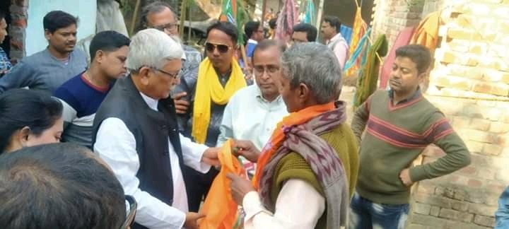 BJP4WBac's tweet photo. শান্তিপুর শহর মন্ডলে "মেরা বুথ সবচেয়ে মজবুত "সংকল্পে উপস্থিত নদীয়া দক্ষিণ সাংগঠনিক জেলার অবজারভার অনুপম দত্ত মহাশয় ও নদীয়া দক্ষিণ সাংগঠনিক জেলার সহ সভাপতি শিশির আচার্য্য মহাশয় ।  #আমার_বুথ_সবচেয়ে_মজবুত https://t.co/VKmFjaQWJj