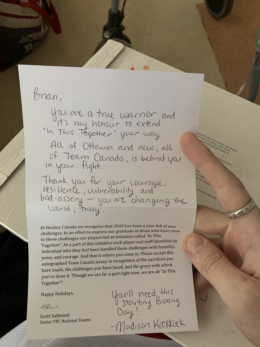 AND THEN, imagine the abundance of emotion I felt when I read this card from  @HockeyCanada senior VIP of national teams. One of the players chose me as an example of someone who faces challenges with humility, poise and courage.  #WorldJuniors  