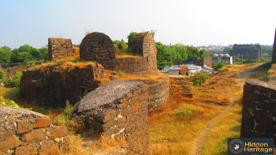 My exploration of Kalaburagi town began at its fort. Similarities with Delhi's Tughlakabad are striking not just for the massive, battlemented walls but even for the overgrown parts....
