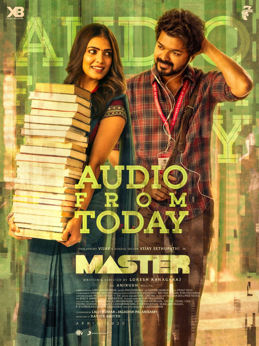 Another poster another surprise with the clean shaved thalapathy looking so charming and handsome.The second poster for the song introducing  @MalavikaM_ on her bday with a cute picture. I wanna see how this pair works out in the movie. 