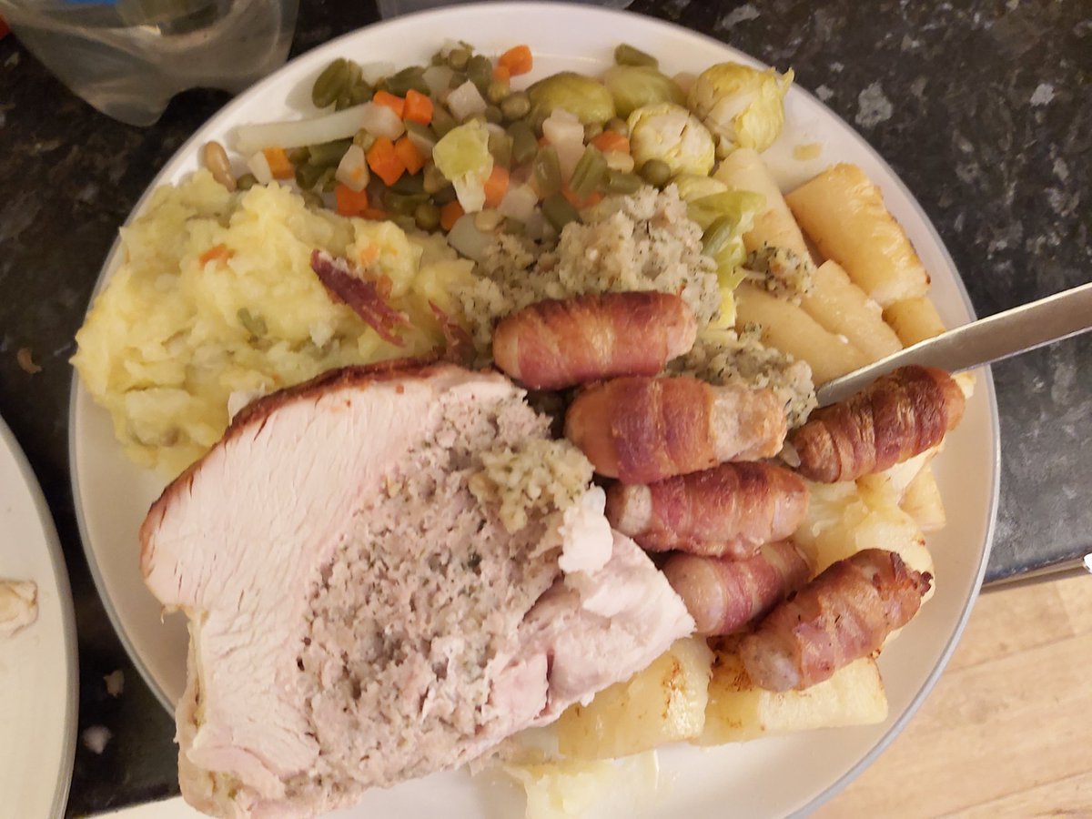 Amazing turkey from <a href="/ExelbyFoods/">Exelby Foods</a> just as it has been all year thank you very much for the service this year hope you had a great christmas 🎉