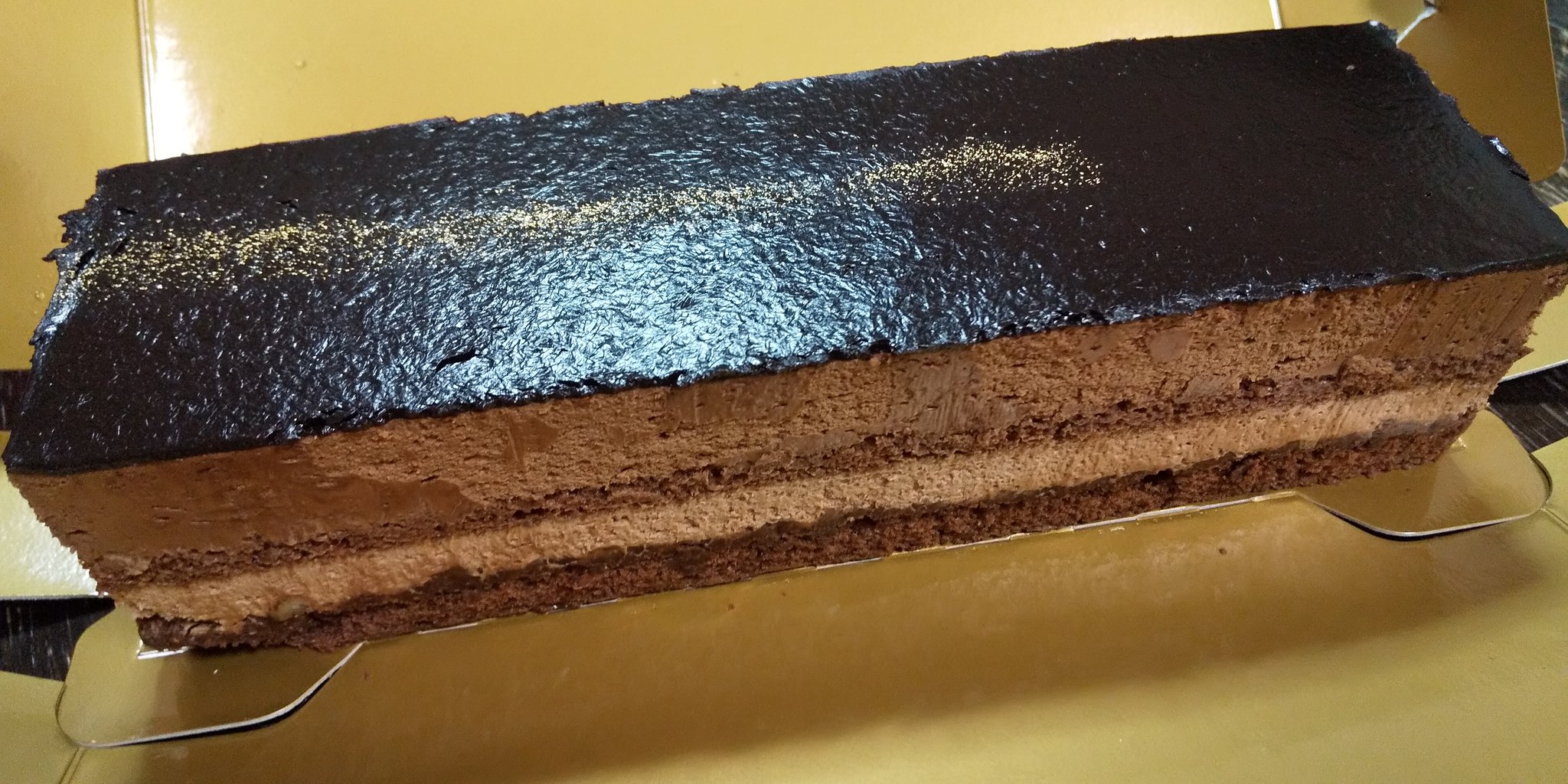 Moca クリスマスのケーキは買いにいくのが大変なので これも生協のお取り寄せ ガレー ベルギーショコラノワール カットしておまけについている ミニ板チョコも等分してのっけました クリスマス おうちごはん クリスマスケーキ Galler Moca クリスマスのケーキは買いにいくのが大変なので これも生協のお取り寄せ ガレー ベルギーショコラノワール カットしておまけについている ミニ板チョコも等分してのっけました クリスマス おうちごはん クリスマスケーキ Galler