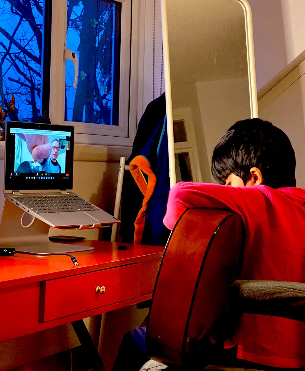 shilpakannan's tweet photo. Found enough classes to keep a ten-year-old occupied during the holidays! Thank you #CampTwitter! @TwitterParents https://t.co/OaEHvQsJnp