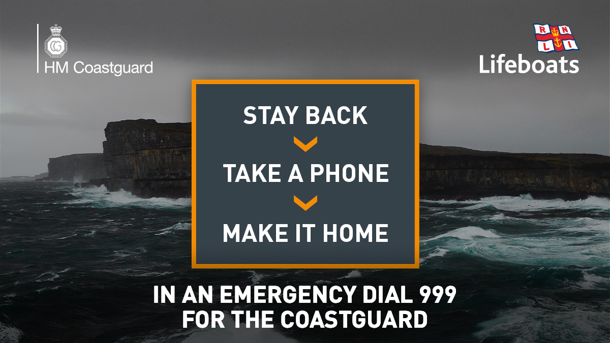 HMCoastguard's tweet image. #BeCoastSafe this winter:

🌊 Stay back from wintery seas &amp;amp; cliff edges ✔️
🌊 Take a charged phone   📱
🌊 Check tide times 💻

Emergency? Call #999Coastguard  🚨  #AlwaysOnCall