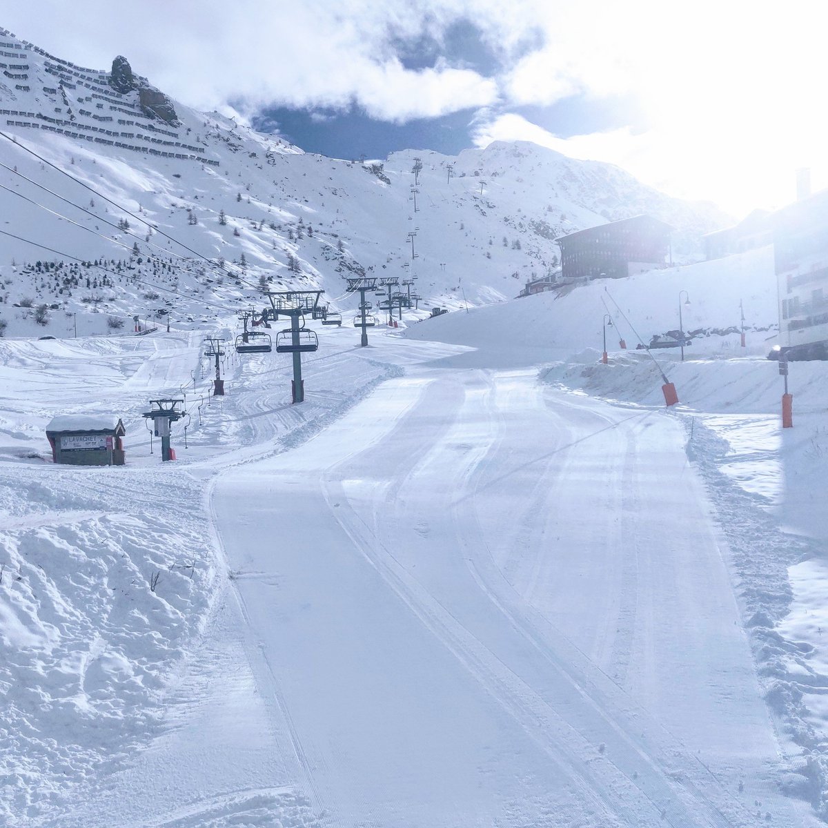TignesAddict's tweet image. Who is joining for Christmas &amp;amp; New Year ski touring / split boarding? #tignes #skiing #snowboarding #valdisere