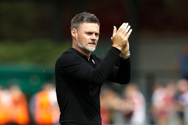 itslennonmate's tweet photo. @YorkCityFC Make it happen #AlexanderIn https://t.co/EG9kBshoUN