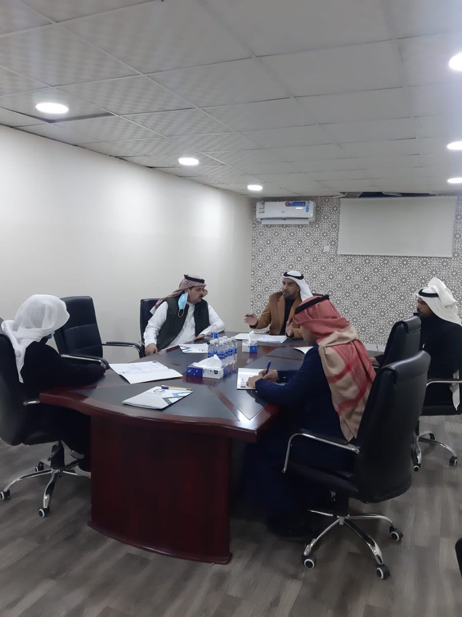 FutureYouth4's tweet photo. اجتماع مجلس الادارة اليوم لمناقشة الميزانية التقديرية لعام 2021م و مناقشة احتياج الجمعية لطاقم إداري لعام 2021م ومناقشة خطة البرامج للعام 1442هـ. https://t.co/cauoBGNeUx