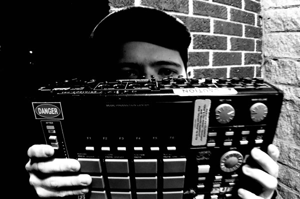 SKINTAPE - New EP Out Now And Available For Streaming In Full - TerraRelicta dark music webmagazine
terrarelicta.com/index.php/news…
<a href="/skintapemusic/">skintape</a> #Skintape #industrial #experimental #ambient #OhmResistance <a href="/ohmresistance/">Ohm Resistance 🇪🇪 🇺🇦 🇺🇸</a> #darkmusic #TerraRelicta