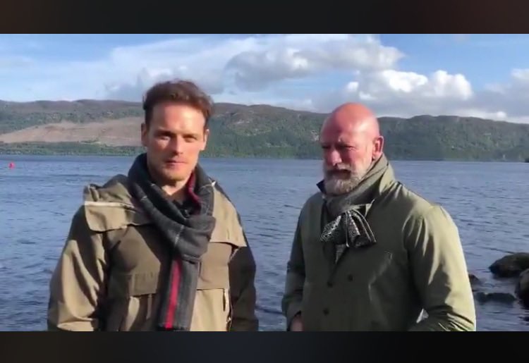 The monster... knew it had to come up at least once. I mean, Claire even met it. I sort of spotted it, but I guess the boat that passed Urquhart Castle scared it away, then they posed with a very similar background   #KrisReadsClanlands