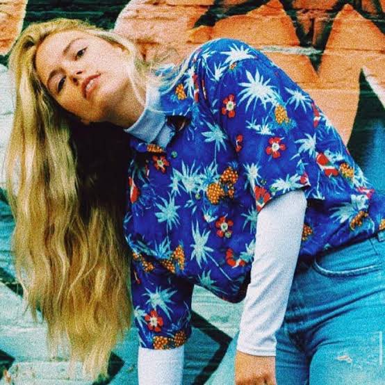 ashe as harry styles; a long thread