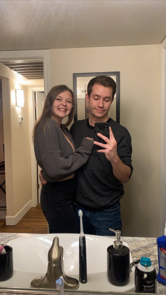 Neffets14's tweet image. Always smiling with my girl. Merry Christmas