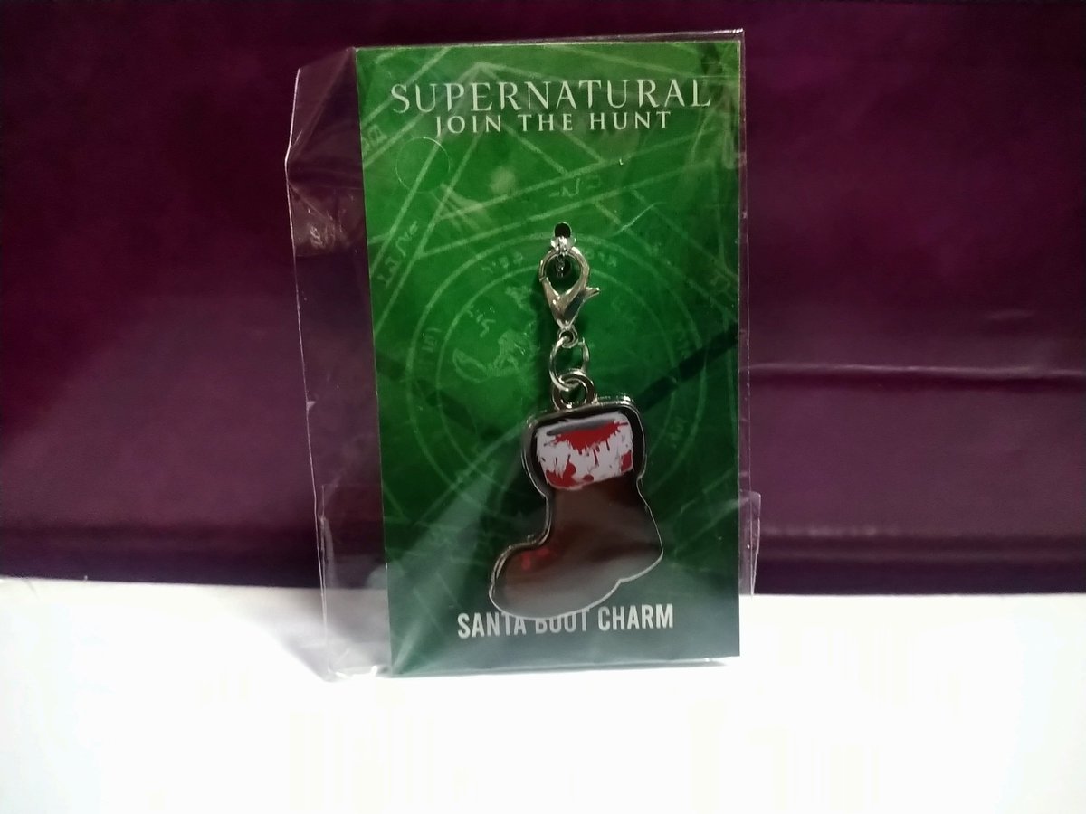 Yorkshire_SPN's tweet photo. 🌟BOXING DAY GIVEAWAY🌟

I am giving away free these items from the @theculturefly Supernatural Fall/Winter boxes. Postage also free for UK fans, international will need to pay sorry!

7 items total, see next tweet for more!

#supernatural #SPNFamily @SPN_Swap_Shop https://t.co/7bUHQVRsMw