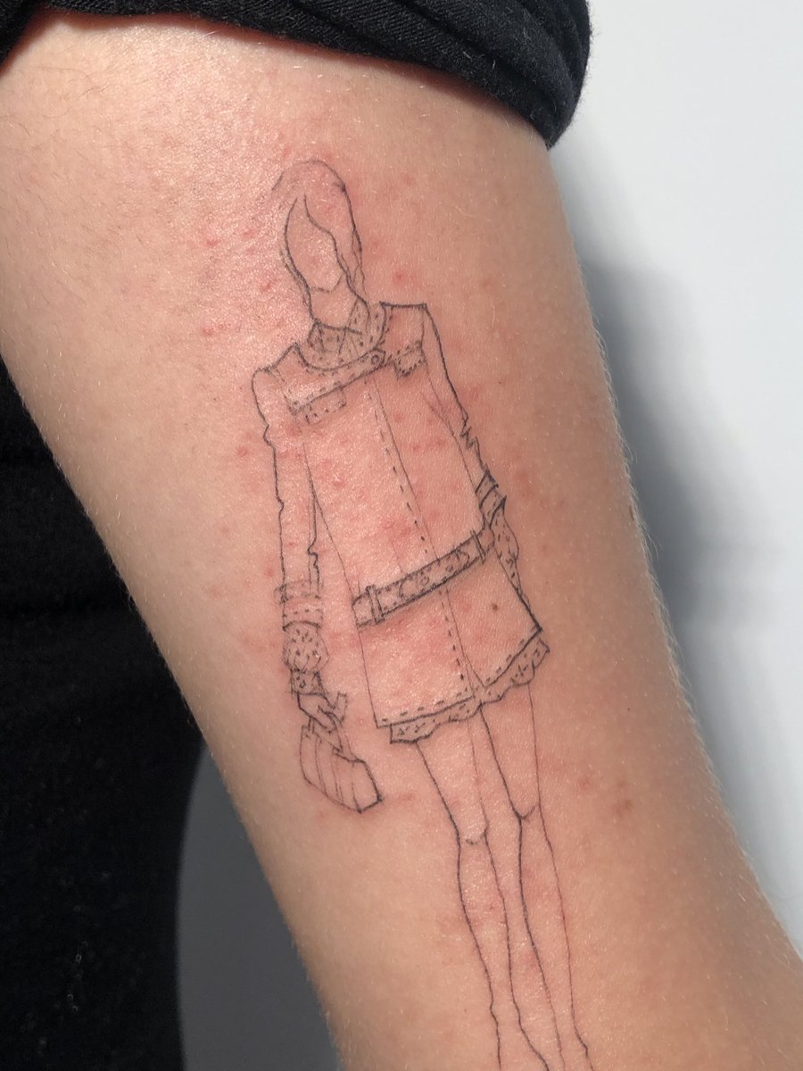 Avacazanova1's tweet image. Aujourd'hui j'ai fais ça 🥺❤️ 
Dans 50 abonnés sur Insta j'aurais 18k!!! Je ferais un gros concours! Si vous êtes chaud de donner un peu de la force 🦋❤️