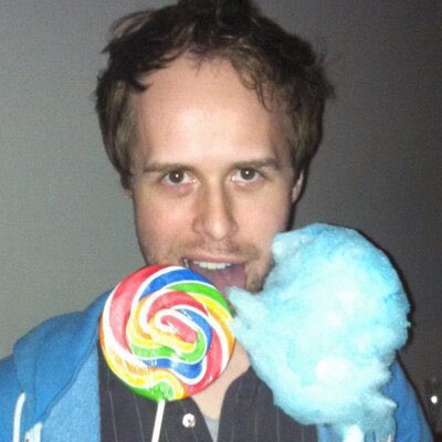 NICK AS THE ABBY LEE MILLER the sole reason being nick is main daddy