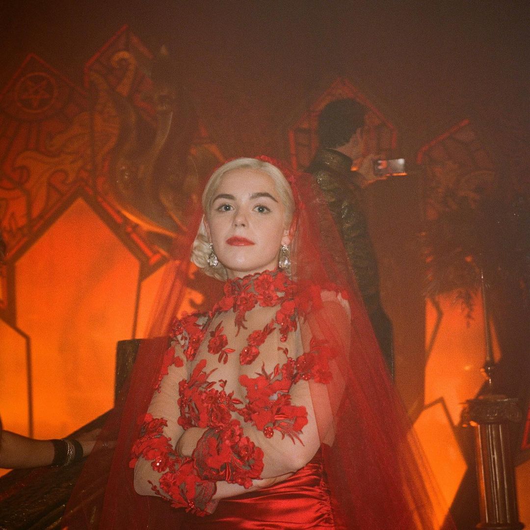sabrinanetflix tweet picture