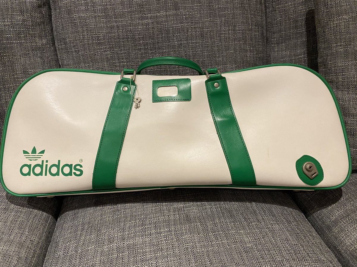 bantamGJM69's tweet photo. @JokMogs @adiFamily_ Got this myself ! Bargain at £25 #peterblack https://t.co/BLA8etpviw