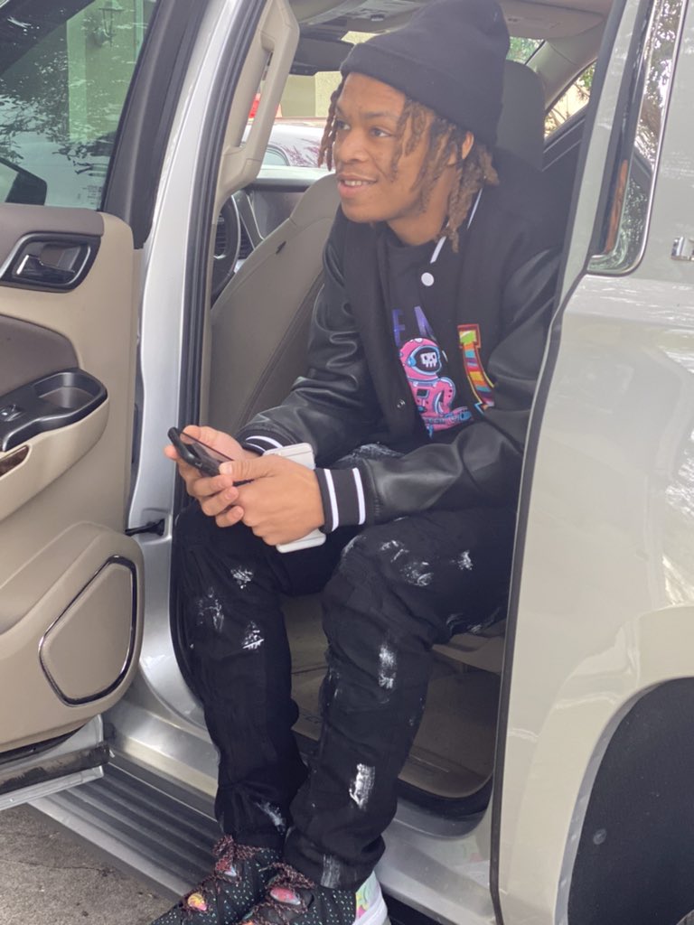 ygneil3's tweet photo. I’m dat nigga 💯😎🤟🏾🐐 https://t.co/WwYcWz6KhE