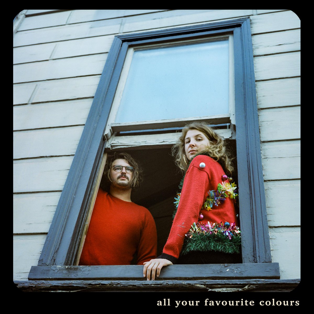 #np 'All Your Favourite Colours' by Geelong-based outfit <a href="/rachbrennantp/">Rach Brennan</a> on your rainbow radio station, <a href="/JOY949/">JOY Media</a> - 'Leave the tree up for me / Come New Year's Eve I'll be home' 🧡🎶