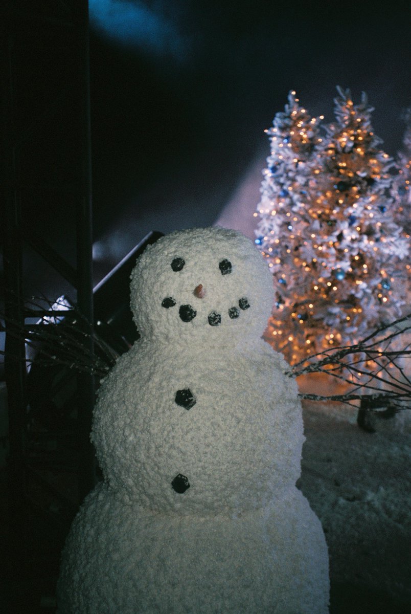 kubikowboy's tweet photo. Happy holidays https://t.co/fXO7zmDBM5