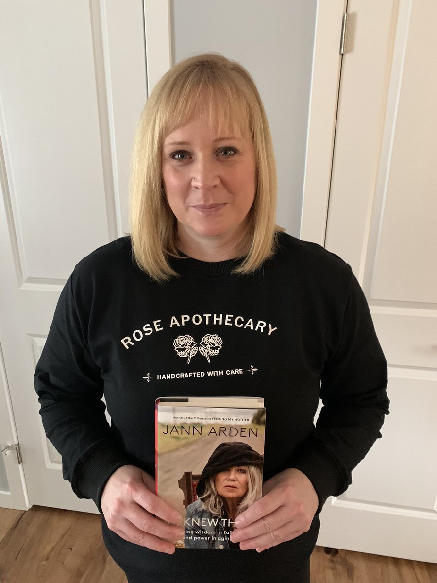 ColleenSmereka's tweet photo. A couple of Christmas favourites! Thank you to these two amazing artists @jannarden @danjlevy for inspiring me to continue to bring my whole self to all that I’m doing in this world. #livingwithdyslexia https://t.co/uPapshZcRd