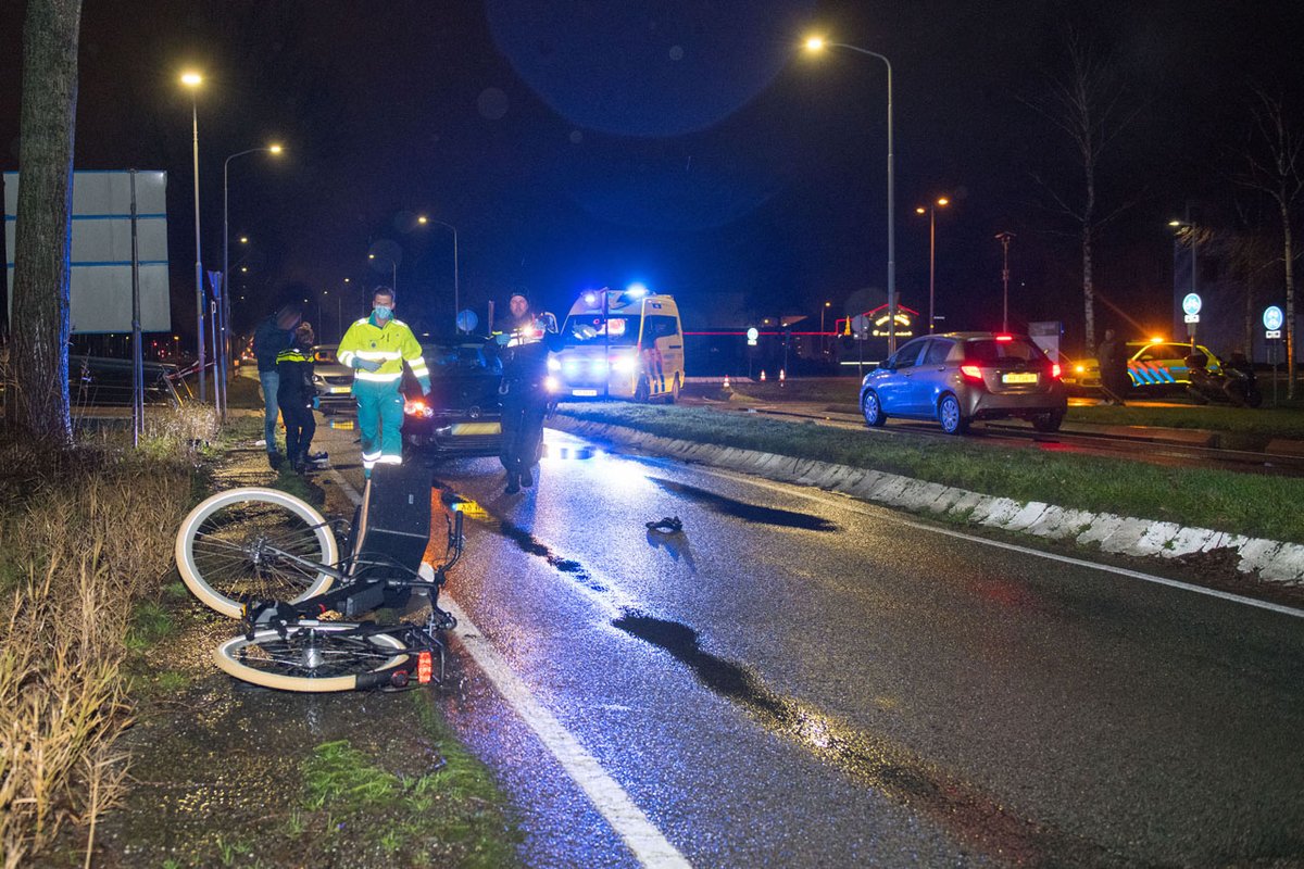 #Nieuw-Vennep – Maaltijdbezorger zwaar gewond na aanrijding -..