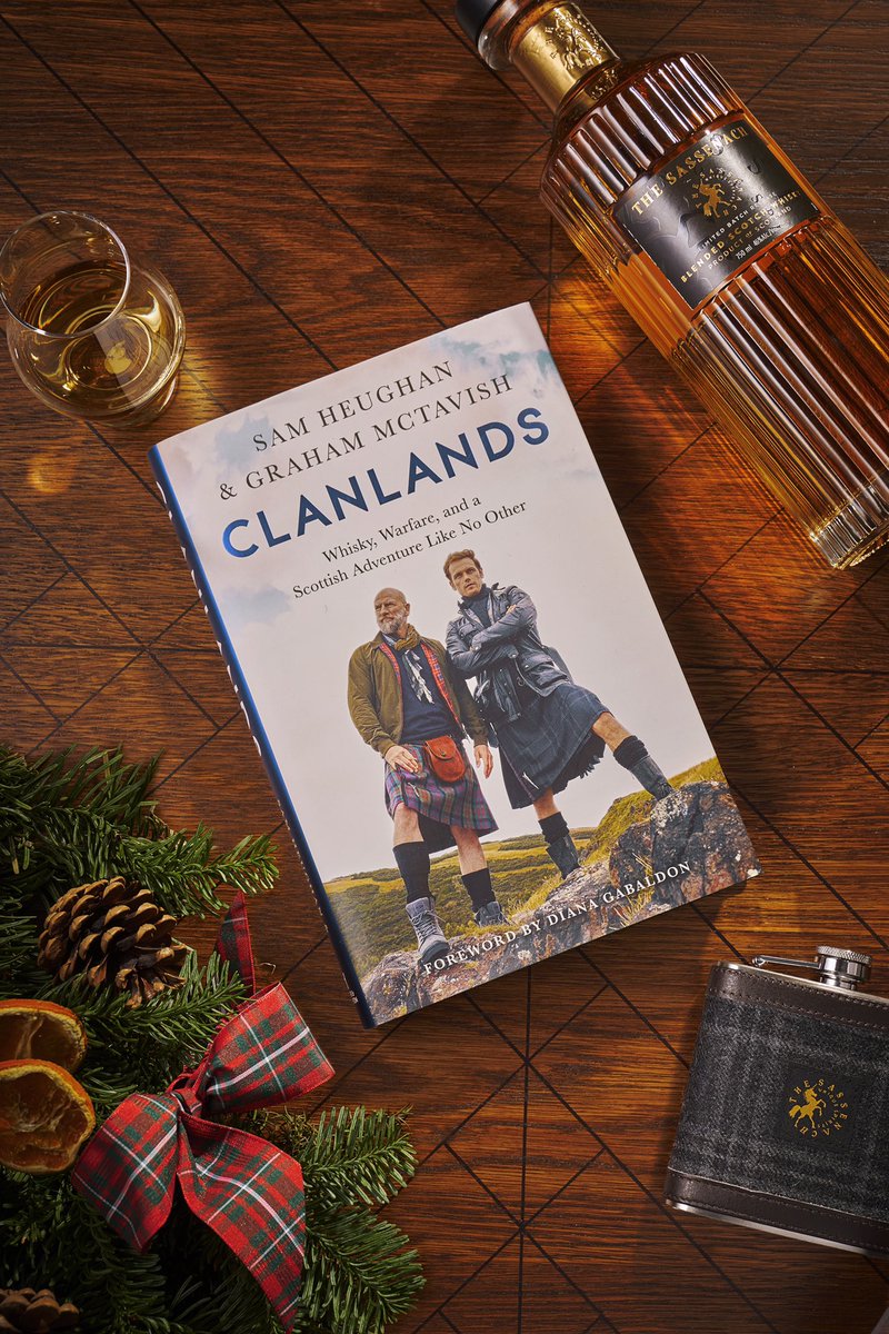 Monday brought another perfect pairing - the  #SassenachTartan,  #sassenachwhisky and  #ClanLandsbook !! Sam, what a glorious year you have had!! So incredibly proud of you! #SamHeughan