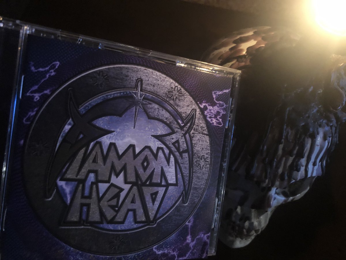 satancblckmetal's tweet photo. DIAMOND HEAD “Diamond Head” 2016 @DH_Diamond_Head #diamondhead #nwobhm @DissonanceProds #dissonanceproductions https://t.co/Ukx8Eq7kJ6
