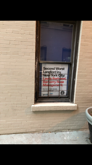 rose_union's tweet photo. At least one building has not had consistent hot water since before Christmas Eve and haven't had heat all day today. Merry Christmas. @LewisBarbanel @BarberryRoseNYC is the #number2worstlandlordinNYC and tenants in Washington Heights are fighting back. @NMICnyc @Met_Council https://t.co/CVDv5Un3Rb