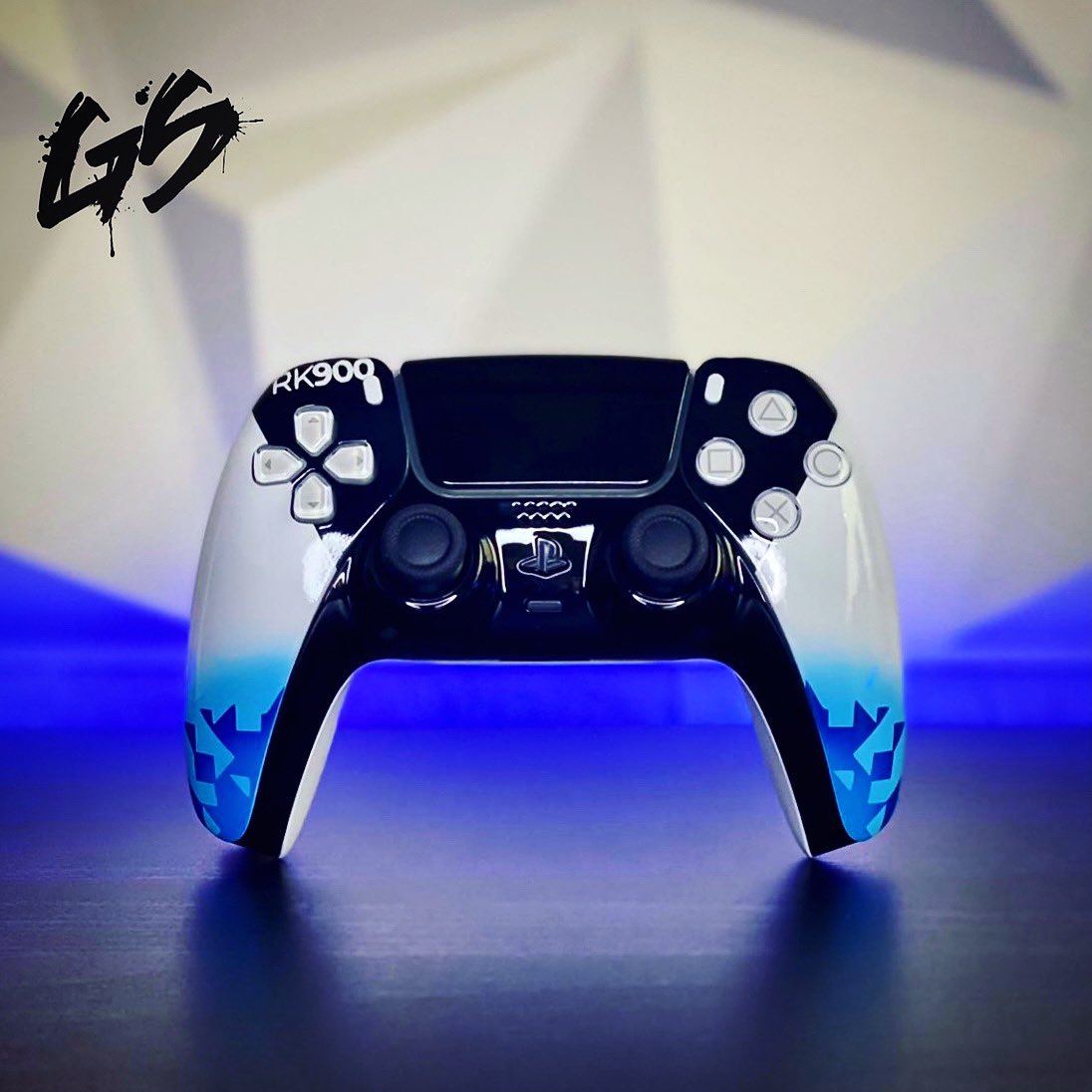 Gamestyling on X: Limited edition ps5 controller based on the