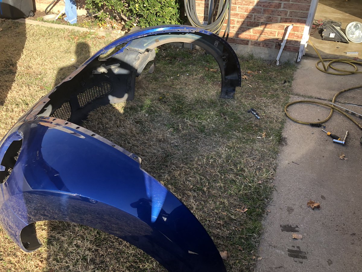 JJjrubino's tweet image. Nothing like a little auto repair on a Saturday.   #deadbug