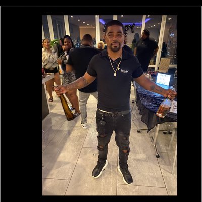 sleepbke's tweet photo. #NewProfilePic https://t.co/ojL7hblP25