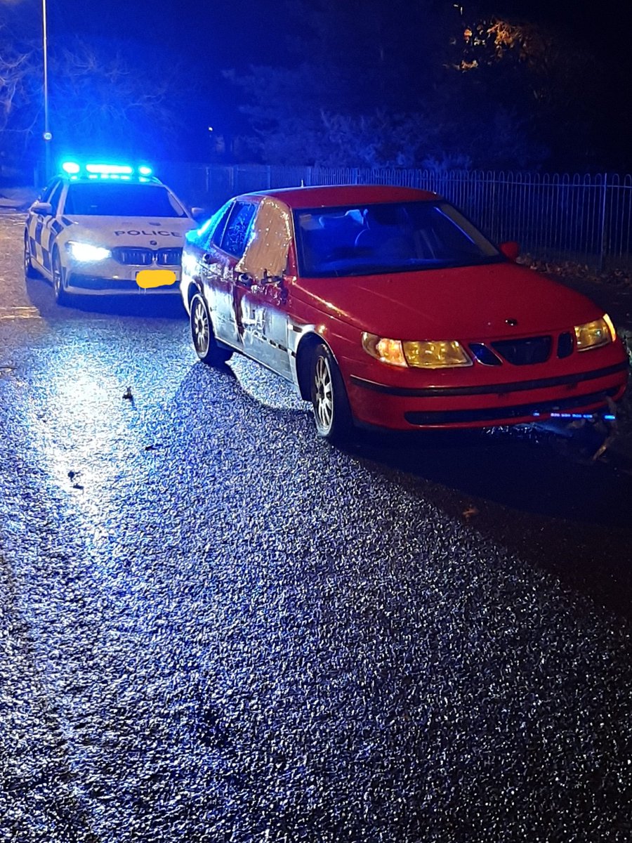 tvprp's tweet photo. #TBAShift found this vehicle being towed on Cuddesson Way @TVP_Oxford. The driver had no insurance or licence and thought it wasnt required if being towed. Reported to court. #P6541 #P0467 https://t.co/rPcWQqwVPF