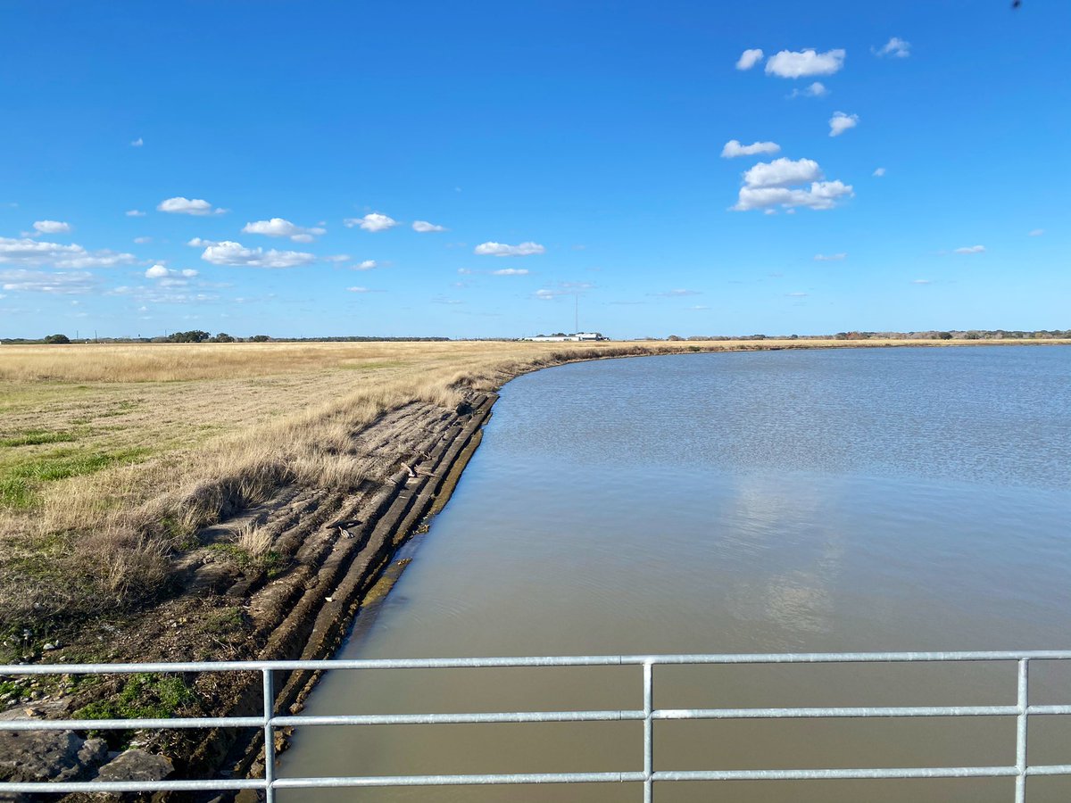 SergioChapa's tweet photo. A popular fishing and boating destination, Lake Texana is formed by the Palmetto Bend Dam off FM 3131 just east of Edna #TXHighways #Houston https://t.co/XGFXDW4ck0