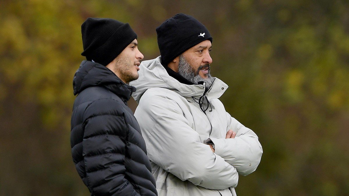 TalkingWolves's tweet image. Wolves striker Raul Jimenez is set to attend his first Wolves match at Molineux since his injury for the game against Tottenham.

Jimenez will be sitting in a private box for the match alongside Wolves wing-back and close friend Jonny. [source: Telegraph]

#WWFC #TalkingWolves