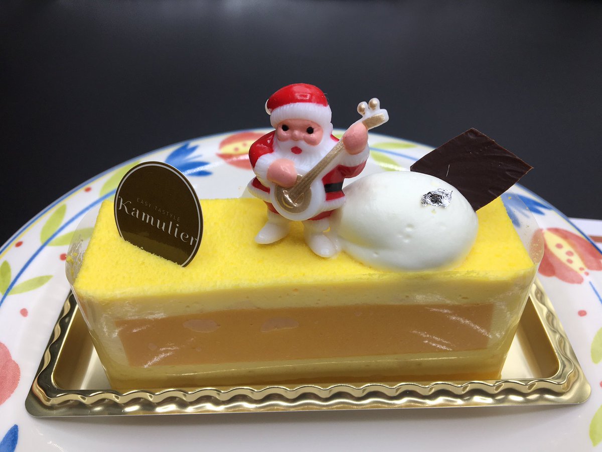 yasushimiyazawa's tweet photo. 当院の嚥下障害食のクリスマスイベント食。大学病院だってこのくらいの事は普通にできるはず。
病院食は「数字でも必要以上のコスト削減でもない！ 情熱だ！」患者さんを「”様”付け」で呼ぶくらいなら「”さん”付けで良いから、患者さんの笑顔が見られる食事提供を！」これも私の部署方針の１つ https://t.co/zQQJIzRih4