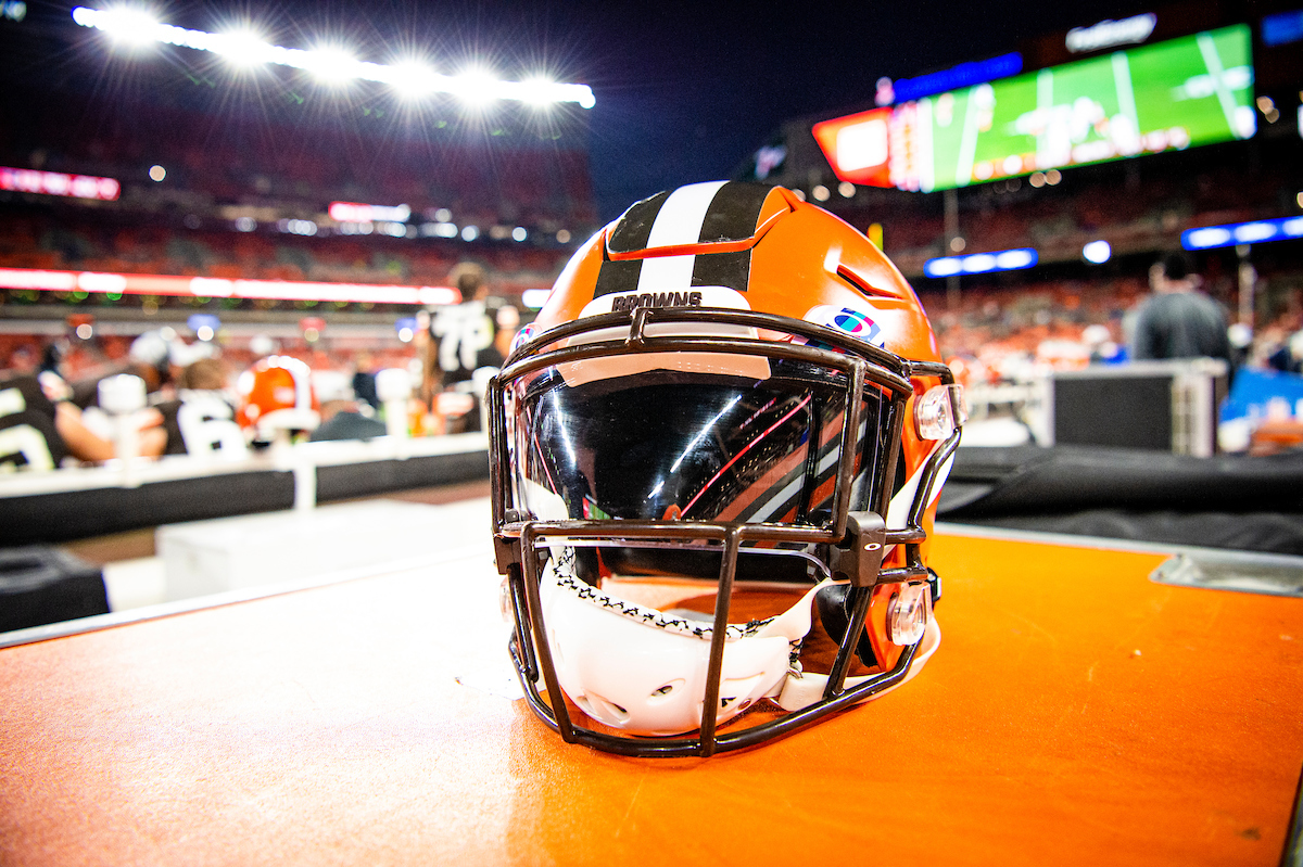 We've placed WR Rashard Higgins, WR KhaDarel Hodge, WR Jarvis Landry, WR Donovan Peoples-Jones &amp; LB Jacob Phillips on the Reserve/COVID-19 list.
 
In addition, we've elevated (Contagious Disease Addendum) WR Ja’Marcus Bradley, LB Montrel Meander &amp; WR Derrick Willies from the PS.
