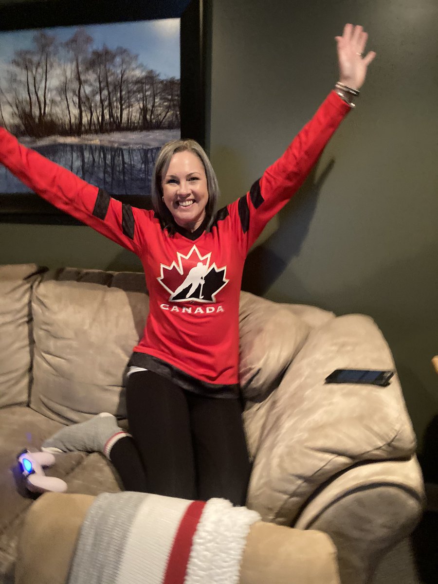 ScheunemanApril's tweet photo. @jackquinn_19 cheering you on as well as the rest of team Canada #ontariolockdown #TeamCanada #letsgothis https://t.co/gHZUBcatzB