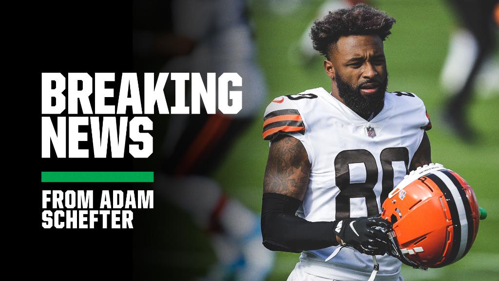 SportsCenter's tweet photo. Breaking: The Browns have officially placed five players on the Reserve/COVID list, via @AdamSchefter.

Jarvis Landry, Rashard Higgins, Donovan Peoples-Jones, KhaDarel Hodge and Jacob Phillips will be unavailable for Sunday's game vs. the Jets. https://t.co/a3s6JYrKXL