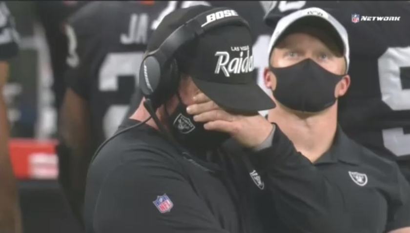 PFF_Fantasy's tweet photo. Josh Jacobs managers when he intentionally does not score https://t.co/3Zw5fpK9Bi
