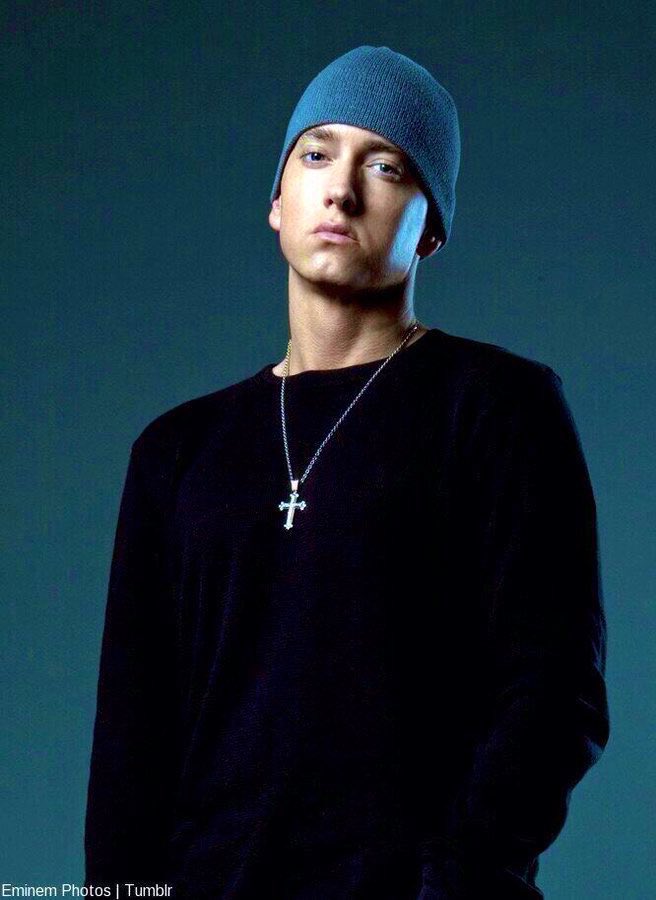 рэперы в бейсболках. Pacan репер. парень рэпер. эмиль рэпер. субкультура рэперы одежда.