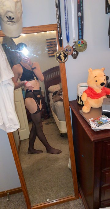 @OnIyFansNewbie 🌹&hearts;️ 19 Years old https://t.co/I9sKbwuWi7 ✨Dick rates✨Custom Videos/Pics per request✨Actively<a class="tags" href="/tag/oniyfansnewbie">@oniyfansnewbie</a>