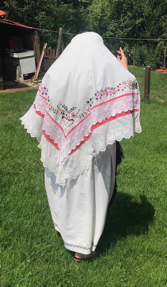 (Dinaric) Serbian folk costume. Bosanska Krajina.Динарски нардоне ношње. Босанска Крајина.Photos of me wearing my prababa's wedding ensemble in Banja Luka. This specific piece, and her family, are from Piskavica. All photos I use will be costumes from Bosanksa Krajina.