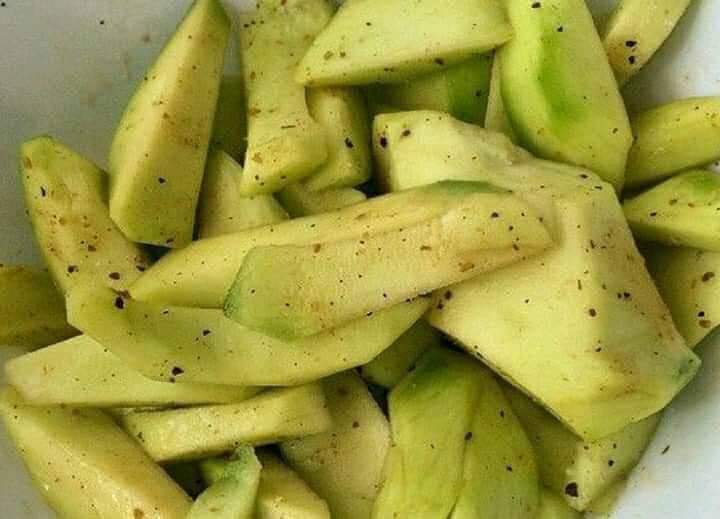 Jalapeo43027637's tweet photo. Para los amantes del mango 🥭 verde 🤤🤤 https://t.co/bhYrbvHHuJ