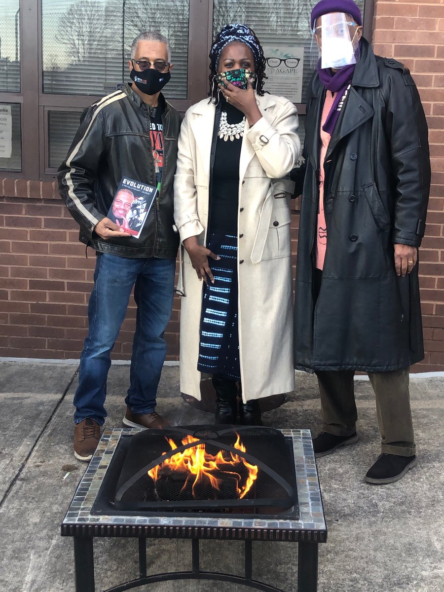 daricjohnson1's tweet photo. Despite the “No show” for today’s Kwanzaa/ fireside chat book signing        I will stay the course with commitment in doing my part to make a difference     “By any Means” https://t.co/wQVqG5RXJP